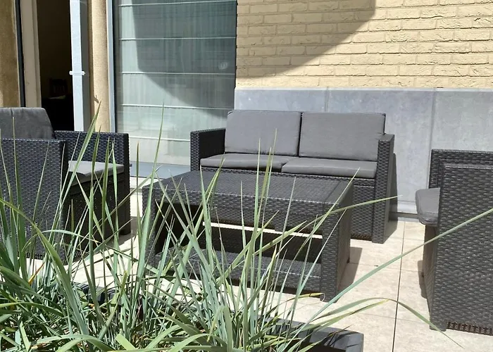 Deluxe With Shared Pool * Ostend