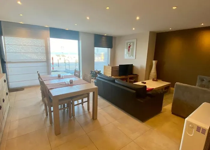 Apartamento Deluxe With Shared Pool Ostend